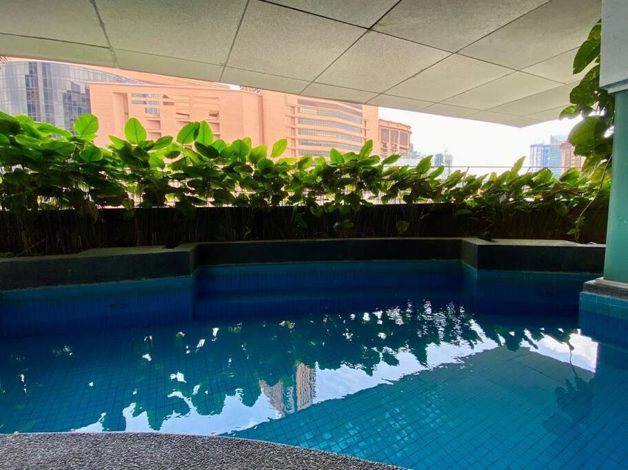 Spacious 3R,2R,Studio 5Min Walk To Time Square,Lalaport, Pool,Gym,Wifi Appartement Kuala Lumpur Buitenkant foto