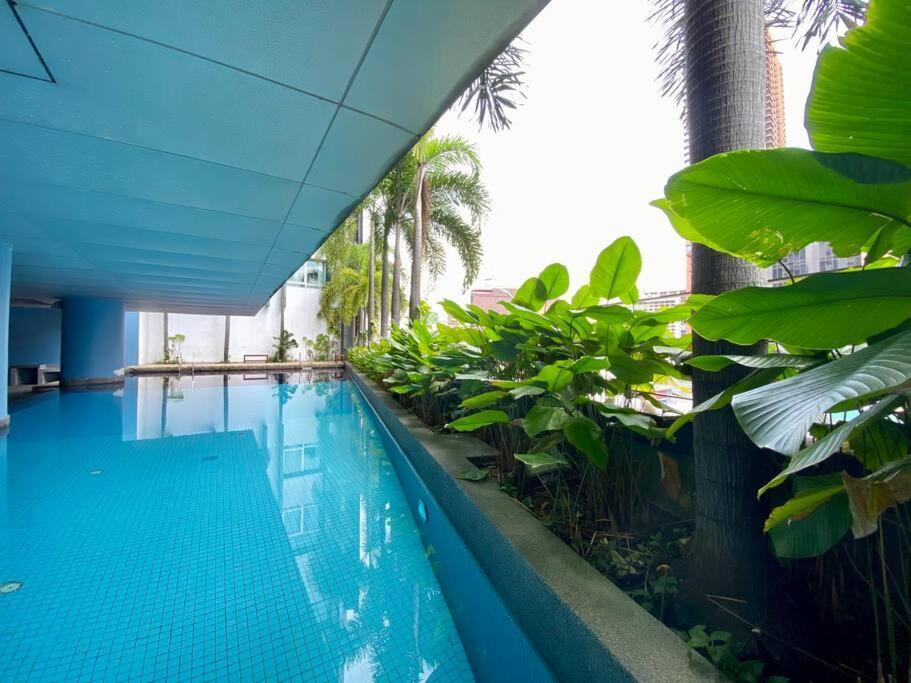 Spacious 3R,2R,Studio 5Min Walk To Time Square,Lalaport, Pool,Gym,Wifi Appartement Kuala Lumpur Buitenkant foto