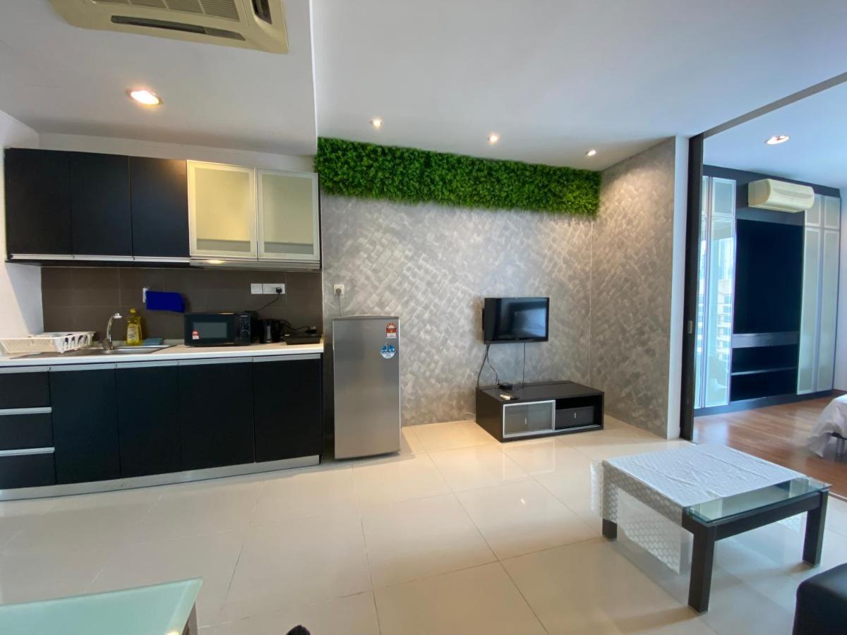 Spacious 3R,2R,Studio 5Min Walk To Time Square,Lalaport, Pool,Gym,Wifi Appartement Kuala Lumpur Buitenkant foto