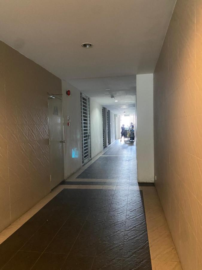 Spacious 3R,2R,Studio 5Min Walk To Time Square,Lalaport, Pool,Gym,Wifi Appartement Kuala Lumpur Buitenkant foto