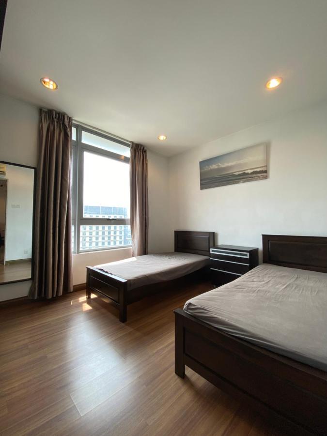 Spacious 3R,2R,Studio 5Min Walk To Time Square,Lalaport, Pool,Gym,Wifi Appartement Kuala Lumpur Buitenkant foto
